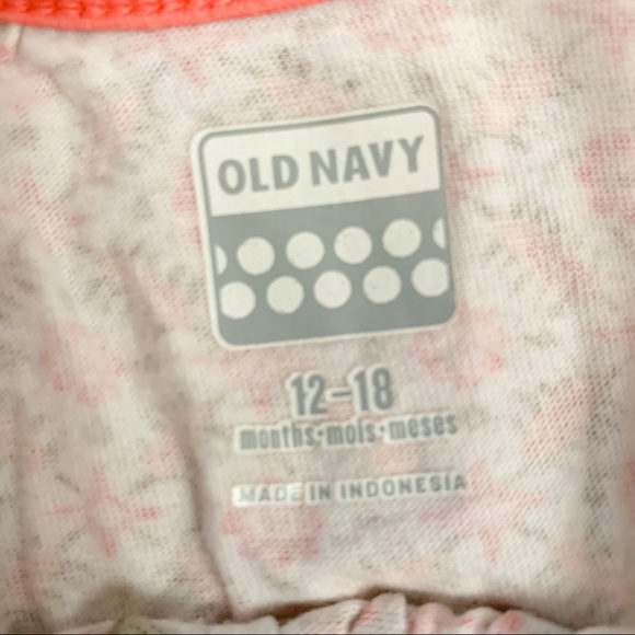 Old Navy • Floral Print Peplum Tank Top - Picture 5 of 6